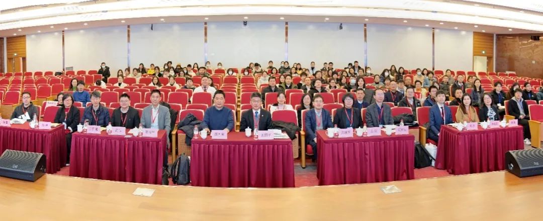 中医药青年学者创新论坛在beat365举办